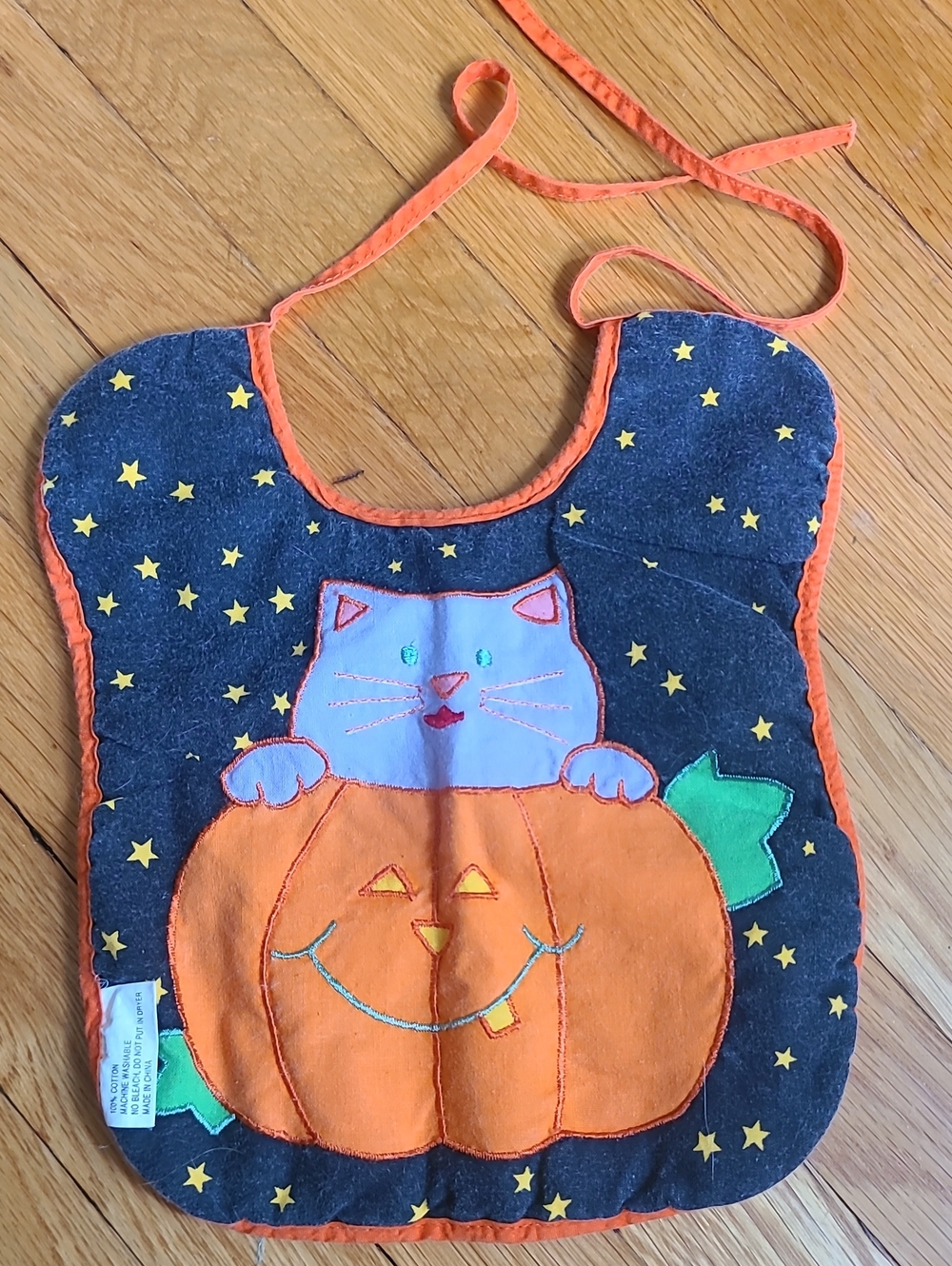 Vintage Halloween / Thanksgiving Bib